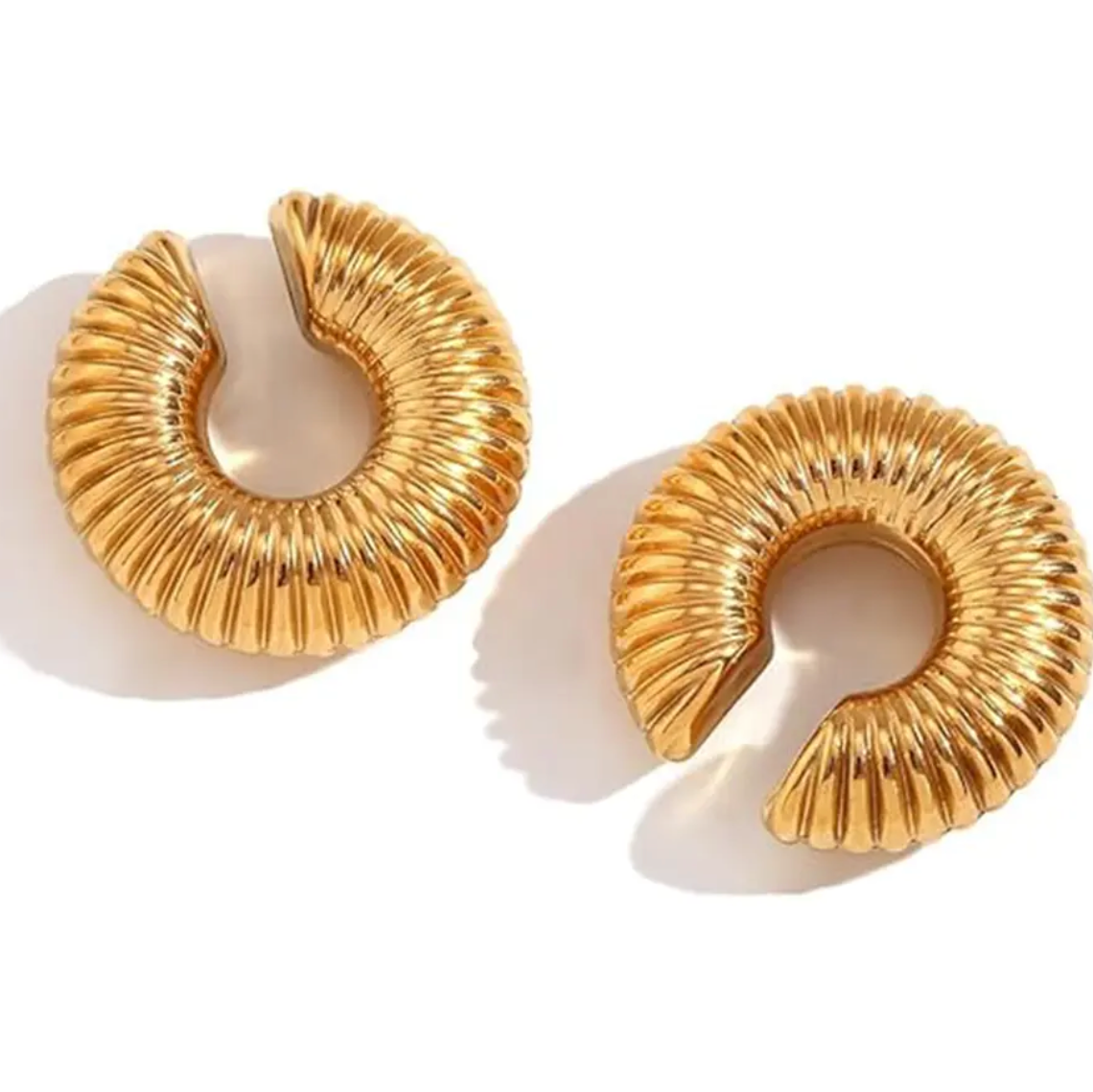 Chunky Ribbed Ear Cuffs